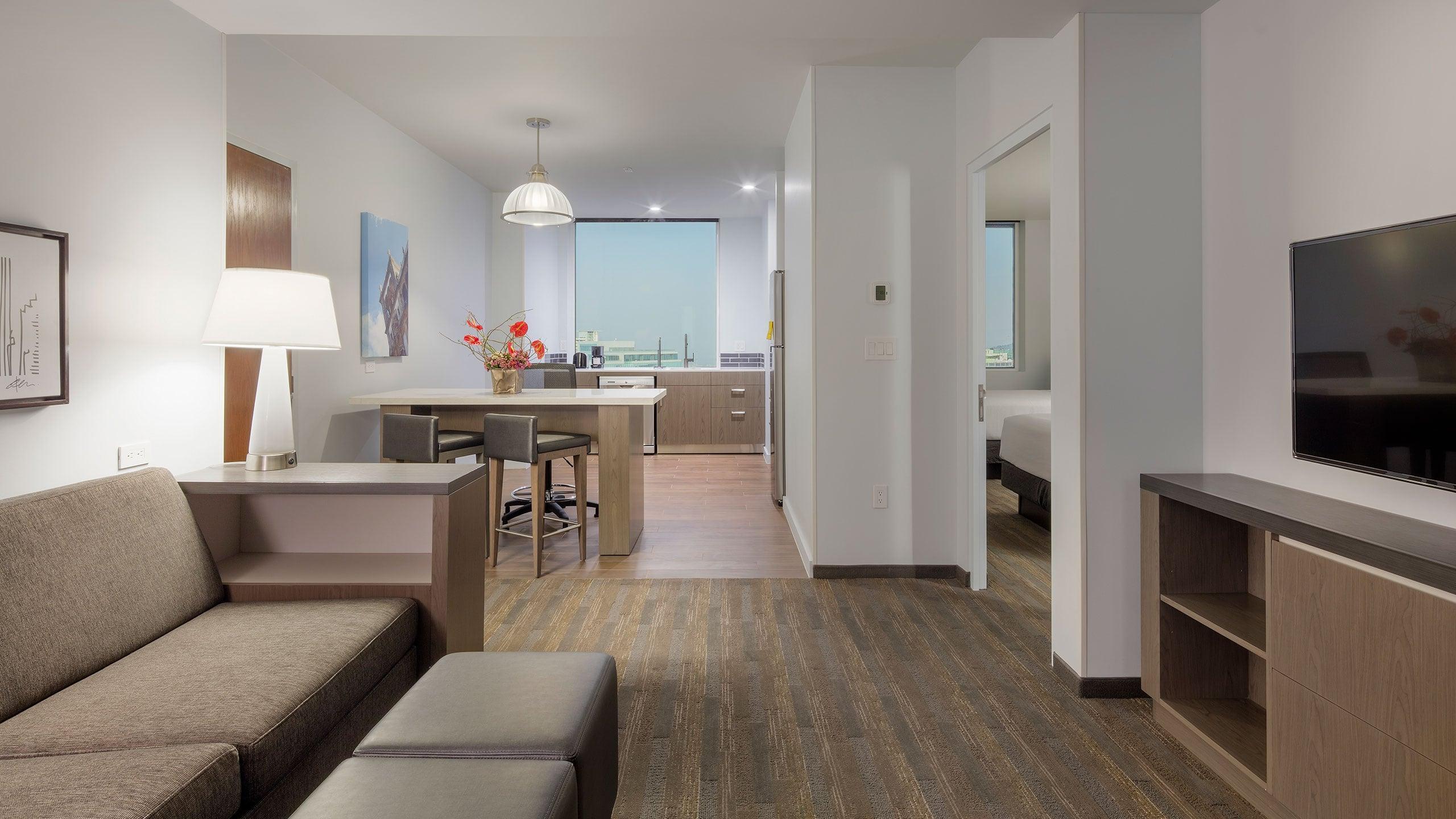 Hyatt House Santa Fe Hotel 4*
