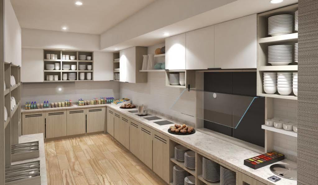 Hyatt House Santa Fe Hotel 4*